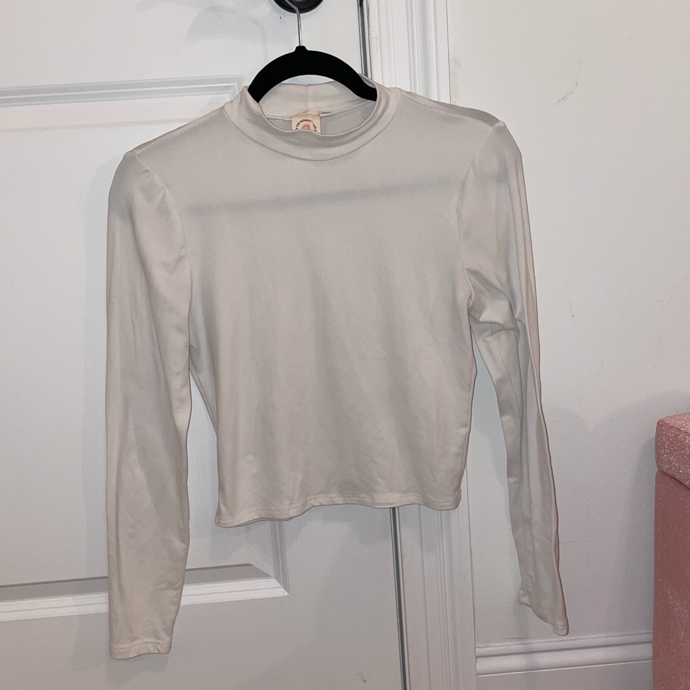 Turtleneck top